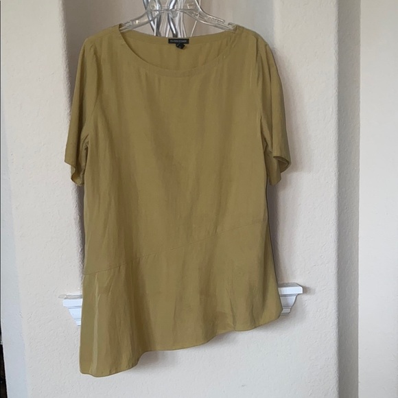 Eileen Fisher Women's Asymmetrical Olive Green Top Size M - Picture 8 of 11